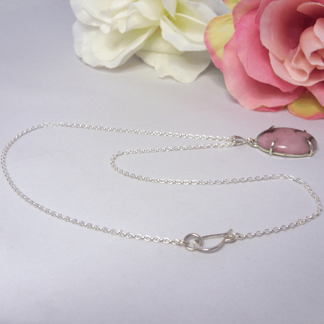 Rhodonite oval gemstone claw set pendant