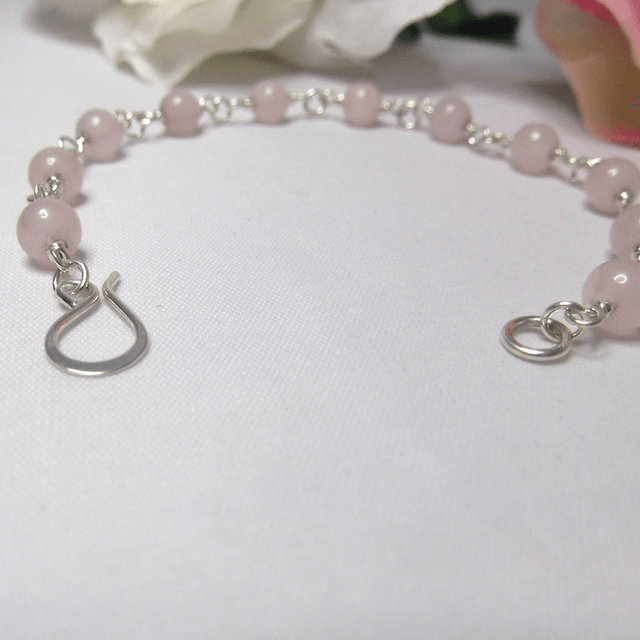 Rose quartz gemstone bead bracelet with recycled sterling silver wire wrapped links