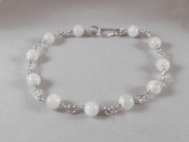 Mother of Pearl gemstone bead bracelet with recycled silver wire wrapped links